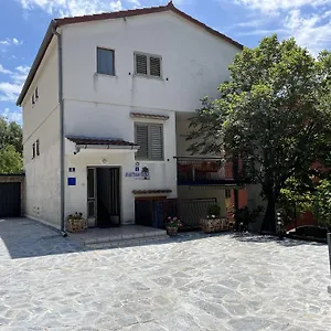 Palma Apartman Starigrad Paklenica